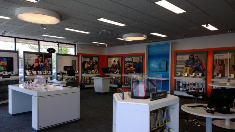 Smart Wireless is Bothell's new AT&T Store